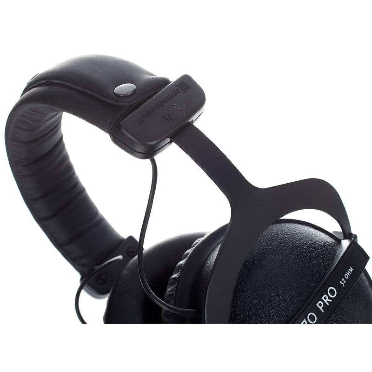 beyerdynamic DT770PRO 32Ω beyerdynamic DT 770 PRO Studio Headphones - 32 Ohm : Amazon