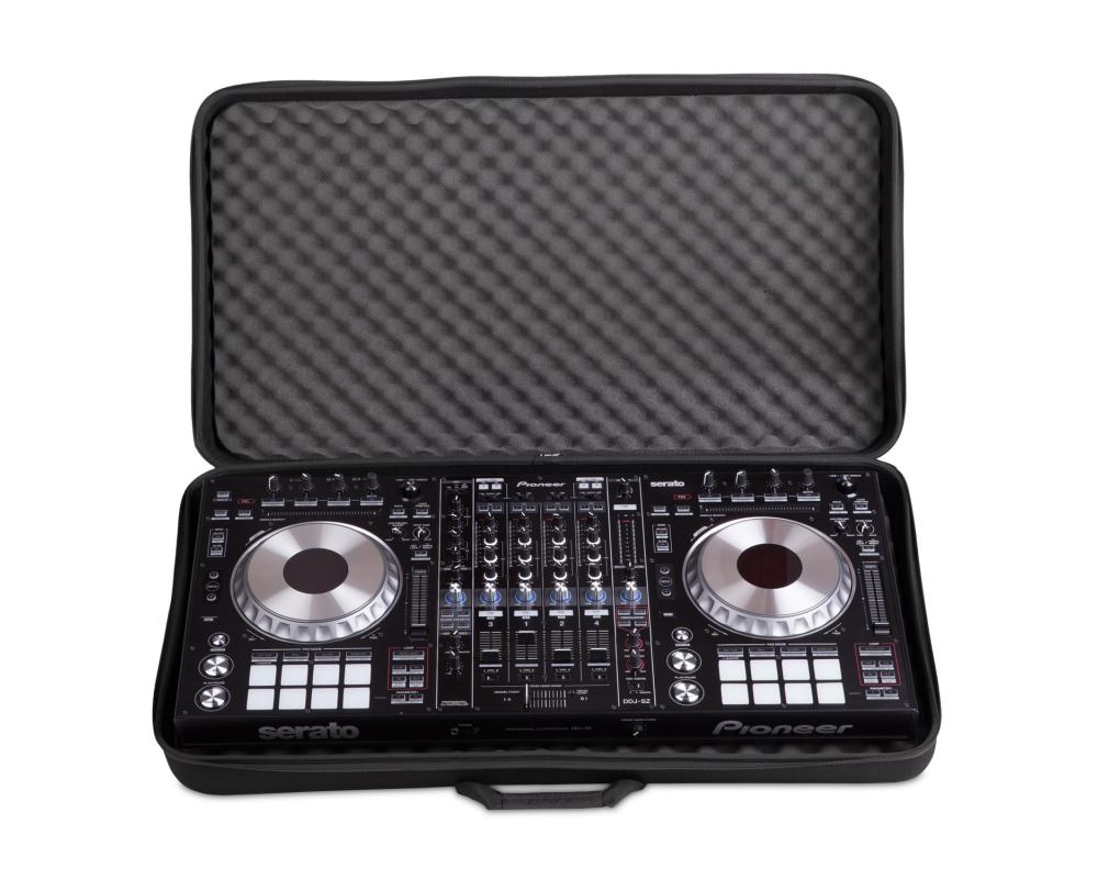 UDG Creator Controller Hardcase 2XL Black MK2