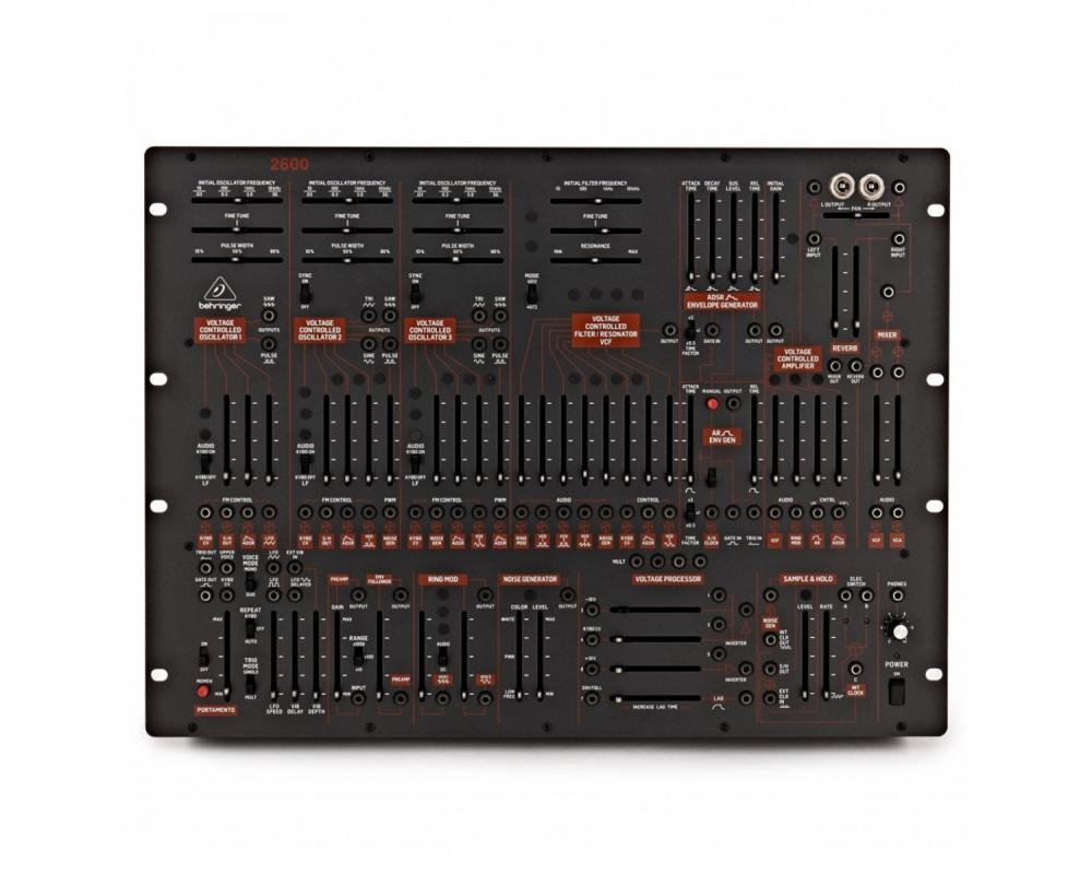 Behringer 2600
