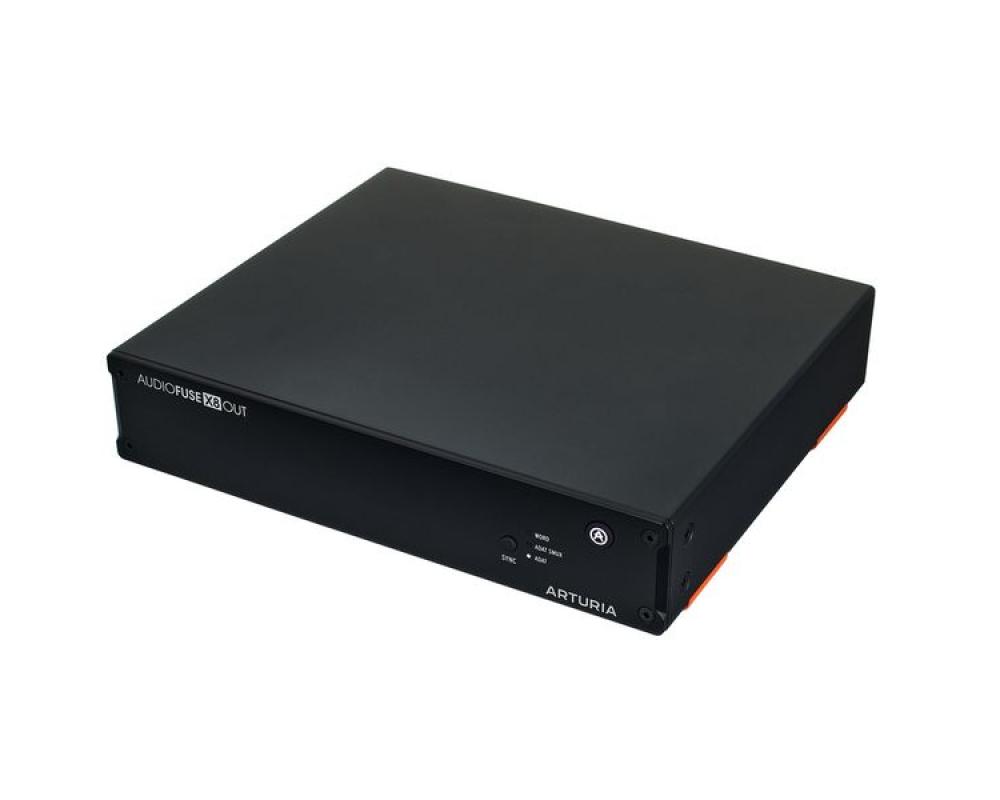 Arturia AudioFuse X8 OUT
