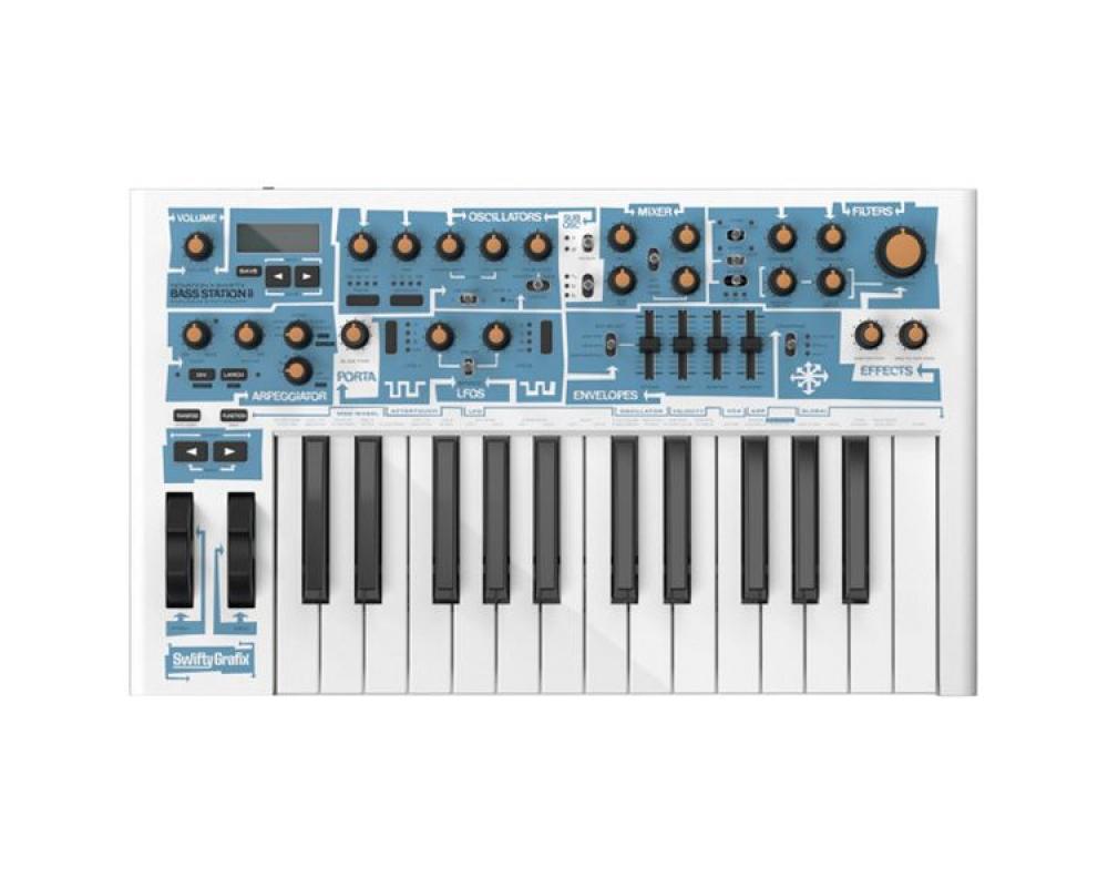 Novation Bass Station II Swifty  Limided Edition