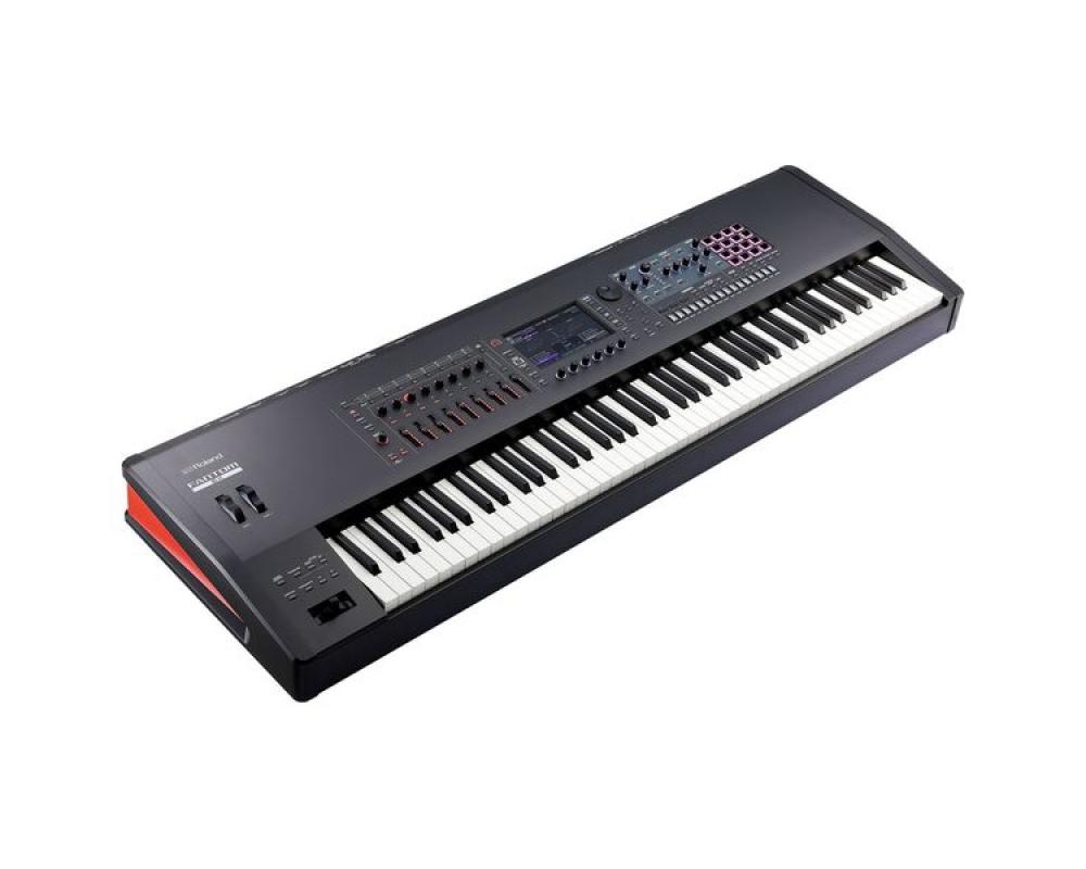 Roland Fantom 8 EX