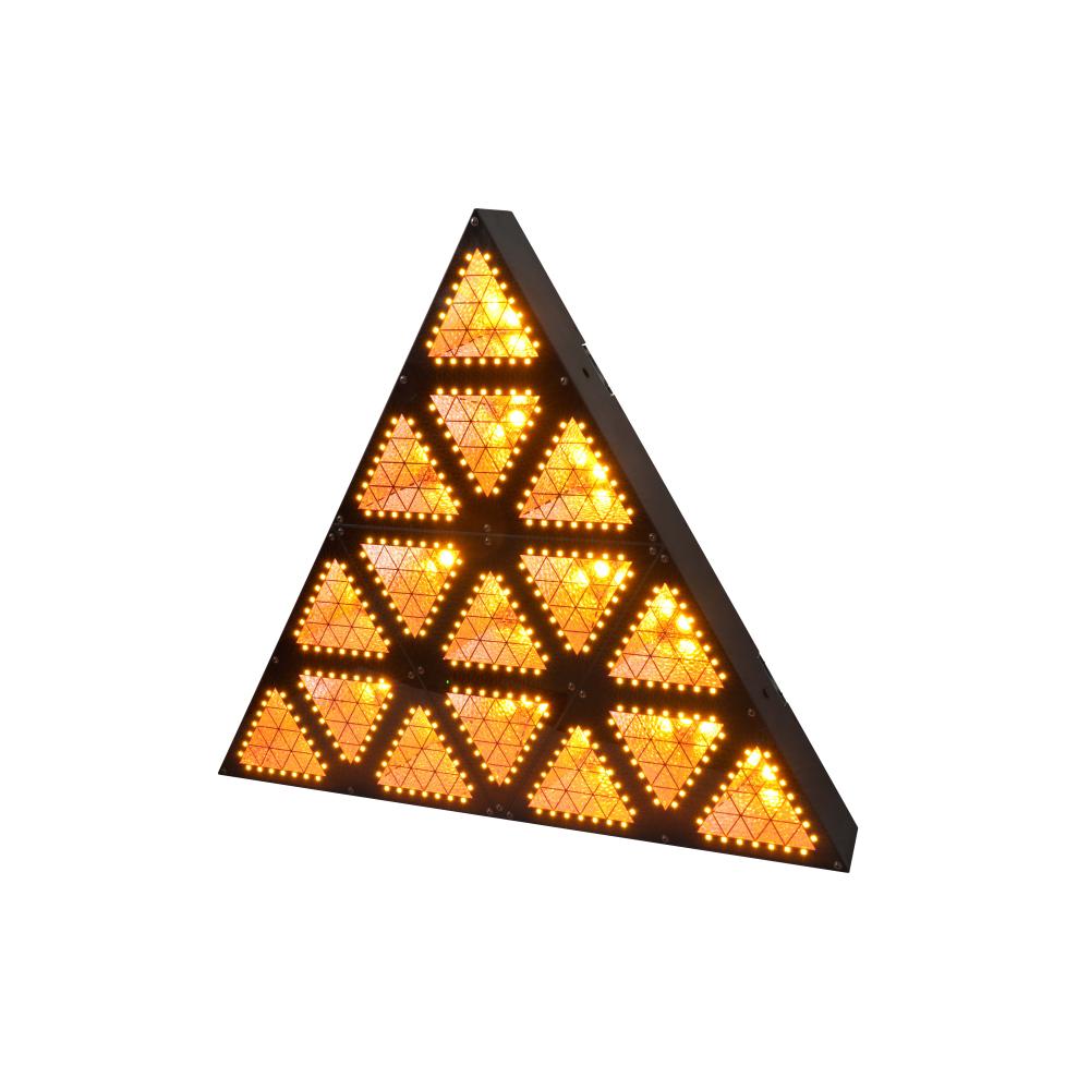 Art System Retro Triangle LED