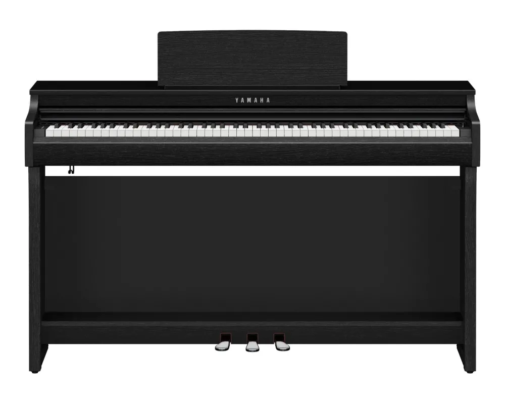 Yamaha CLP-825 B
