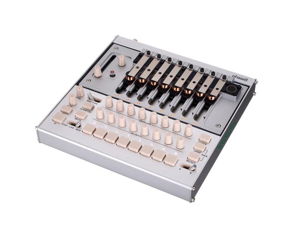 Korg Phase8