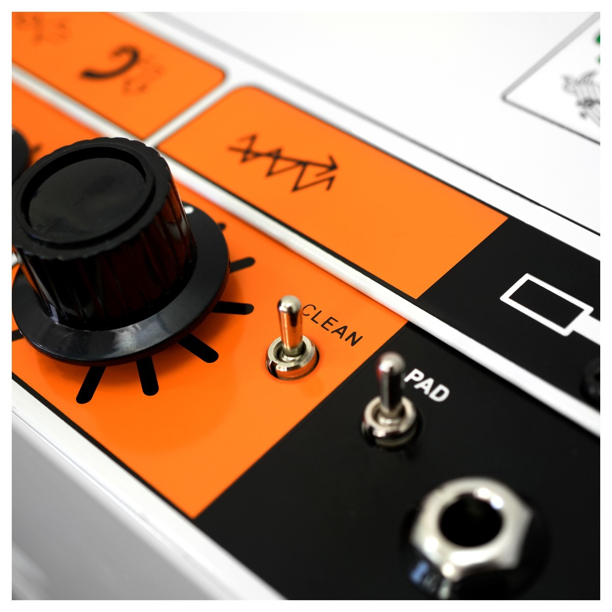 ベース Orange Terror Bass Terror Bassマニュアル – Orange Amps