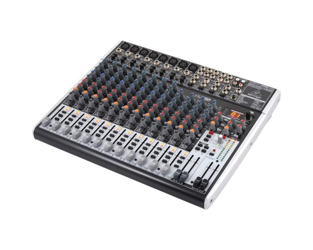 Behringer Xenyx X2222USB