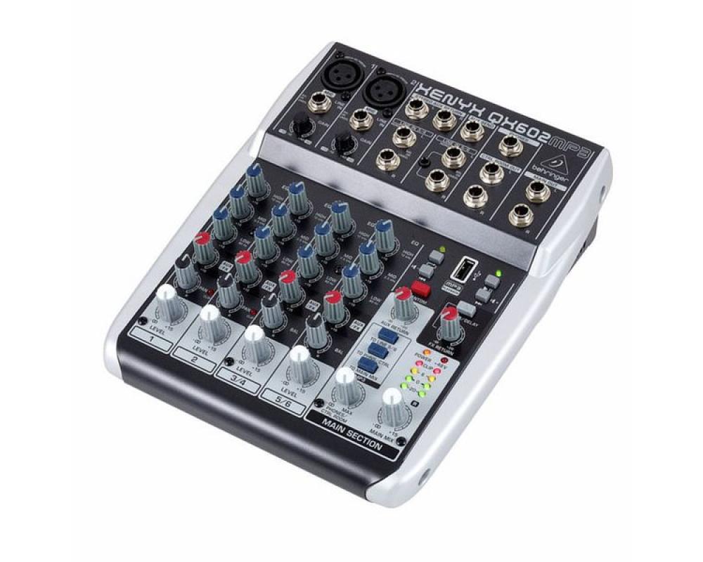 Behringer Xenyx QX602MP3