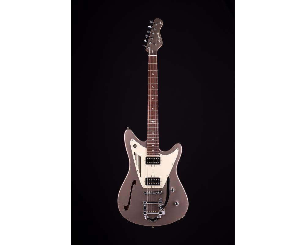 Magneto U-One Starlux Sunset Gold with Gig Bag