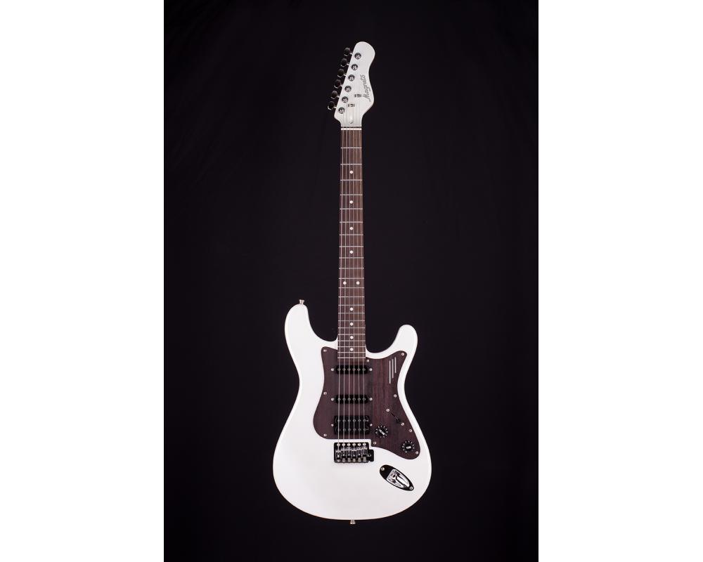 Magneto U-One Sonnet Classic Metallic Pearl White with Gig Bag